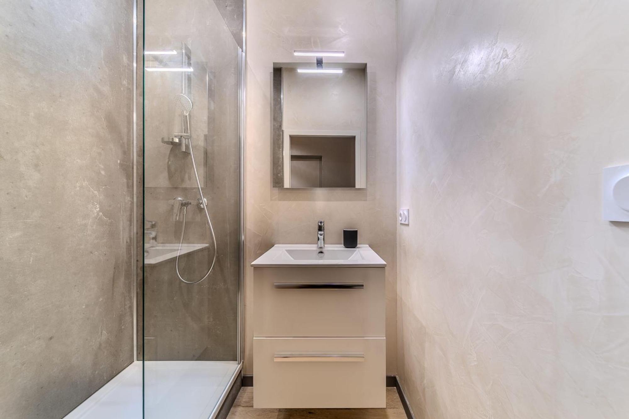 Charming 1-Bedroom Apartment Across From Halles Paul Bocuse & Part-Dieu Lyon Eksteriør billede